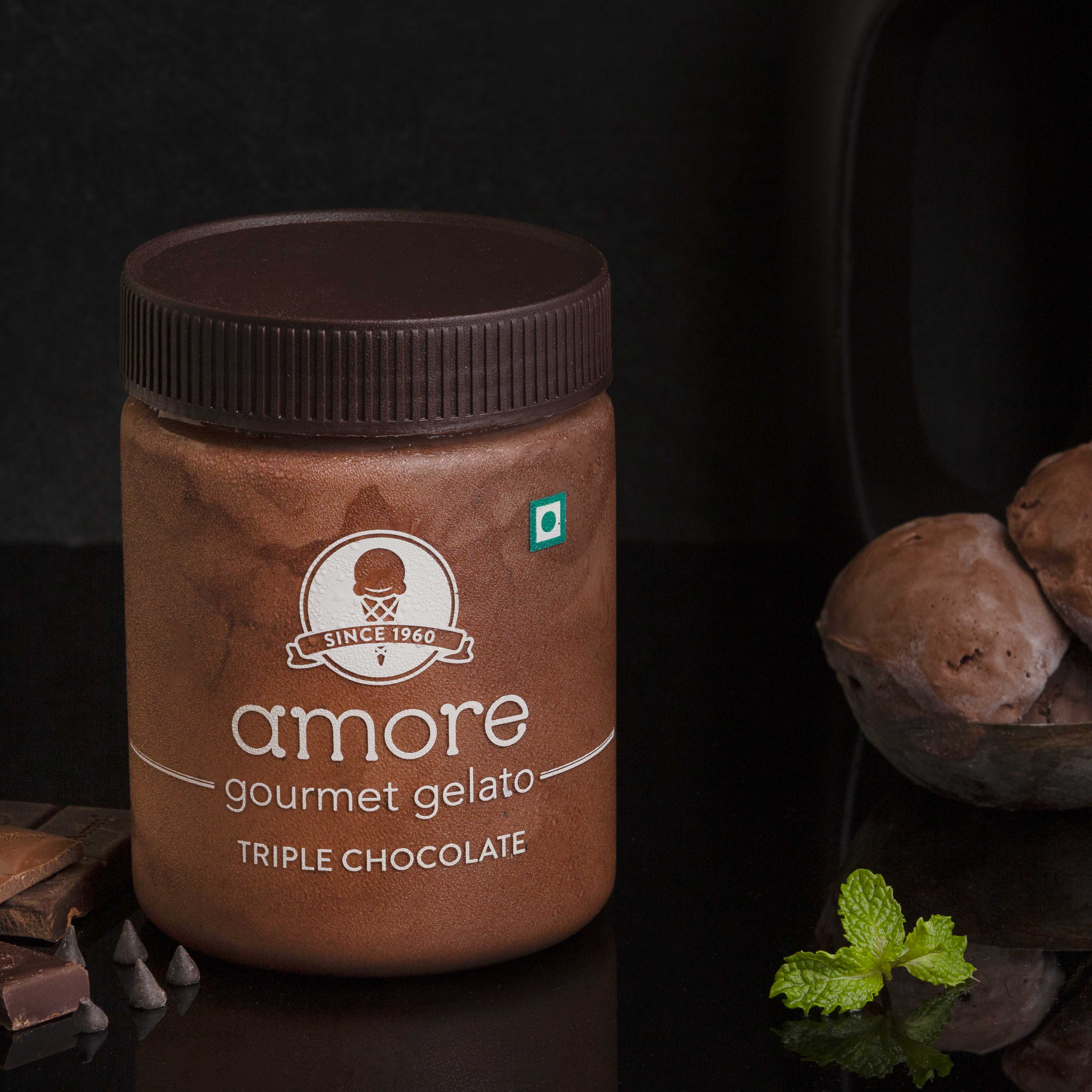 Triple Chocolate (Belgian Chocolate with Snickers & Oreo)