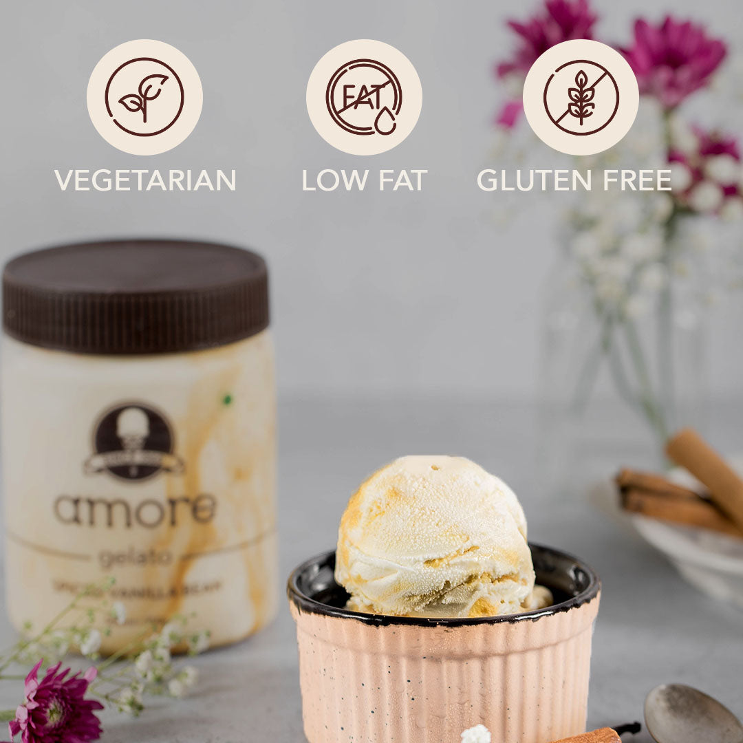 The best ice cream parlour is nearby.