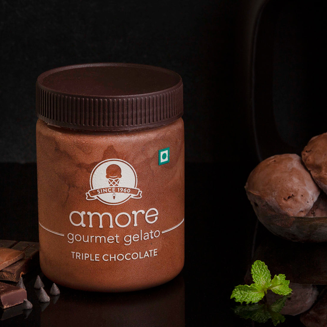 Triple Chocolate (Belgian Chocolate with Snickers & Oreo)